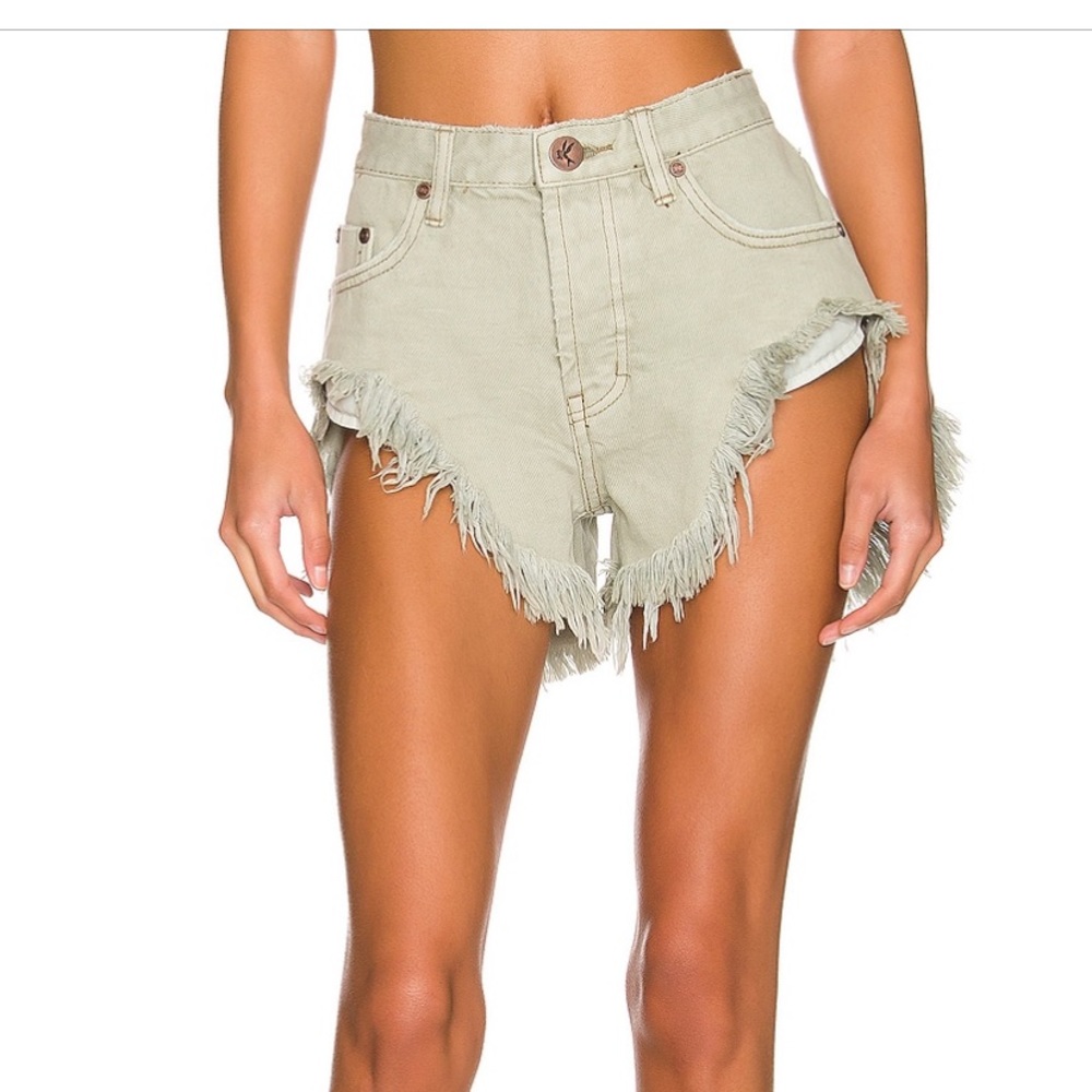 one teaspoon khaki shorts size 25